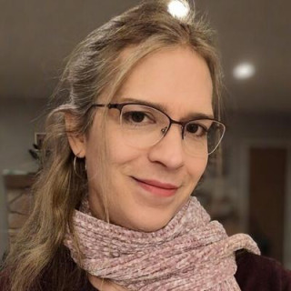 Molly 🏳️‍⚧️ (art edition 🎨)