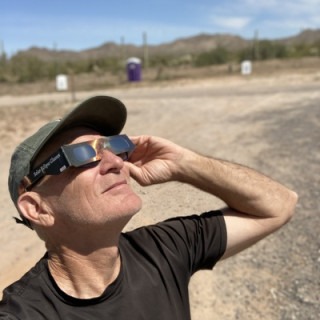 My camera shoots fascists