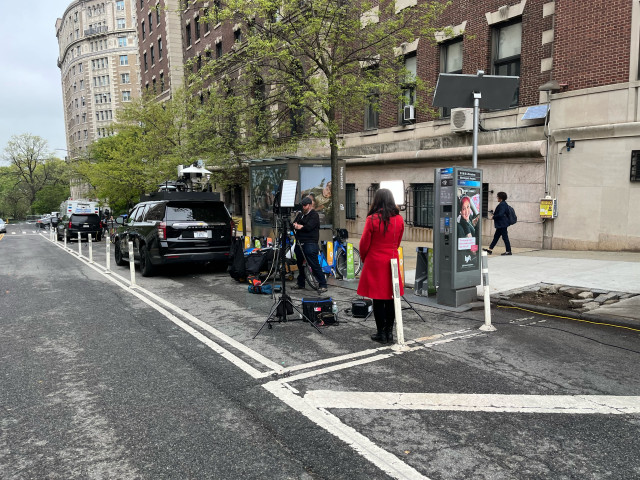 A nice press set up intentionally blocking bike stations in nyc on 116/Bway