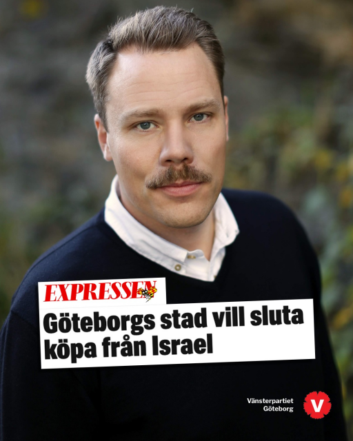 Bild på Daniel Bernmar (V)

Texten under honom lyder:

"Expressen

Göteborgs stad vill sluta köpa från Israel"