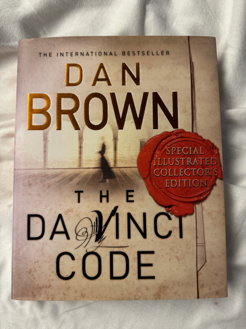 Picture the cover of the hardback special illustrated edition of Dan Browns’ ‘The Da Vinci Code’