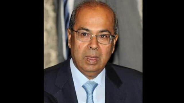 Four members of the billionaire Hinduja family have been sentenced to over four years in jail for exploiting servants, mostly illiterate Indians, at their mansion in Geneva. Prosecutors pointed out  that one staff member was paid less than what the family spent on their pet dog.