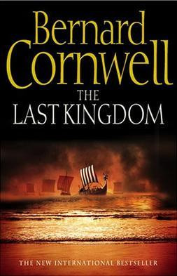 Book cover: Bernhard Cornwell, The Last Kingdom

A viking fleet sailing for England in a fiery setting.