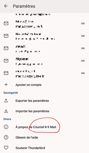 Screenshot of the Thunderbird side menu. The About element is named "About K-9 Mail" ("A propos de courrier K-9 Mail" in French in the screenshot).