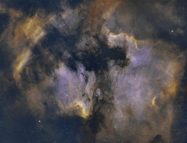 Astrophoto of the North America Nebula and Pelican Nebula