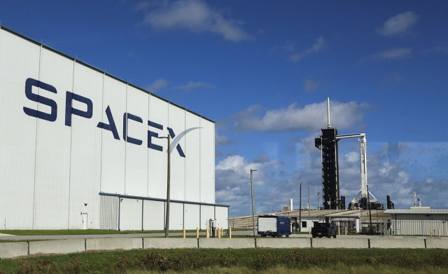 SpaceX’s Falcon 9 rocket in Cape Canaveral, Florida.Photographer: Kevin Dietsch/Getty Images