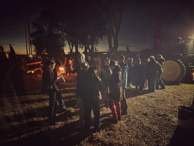 The food stand/collection point after having survived the labyrinth.