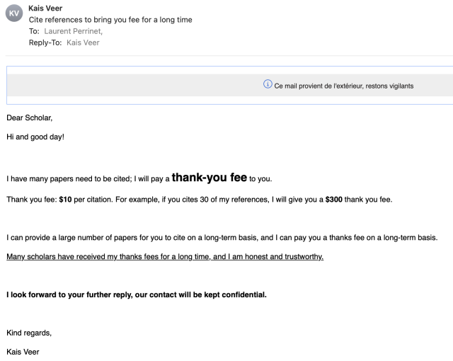 A bribery attempt  : "10€ if you cite me"