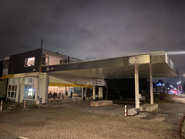 Former gas station, now bike shop 