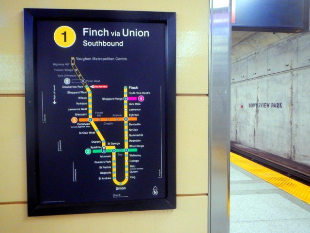 TTC “Subway and Light Rail” map on the Line 1 Downsview Park subway station platform, showing Line 6 and Line 5!

Map is Line 1

Finch via Union

Southbound