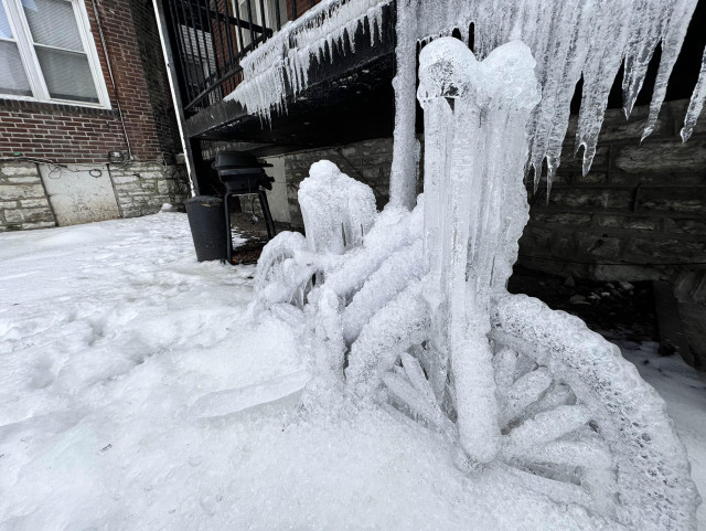 Another angle of the previous photo, closer to the front wheel of the bike