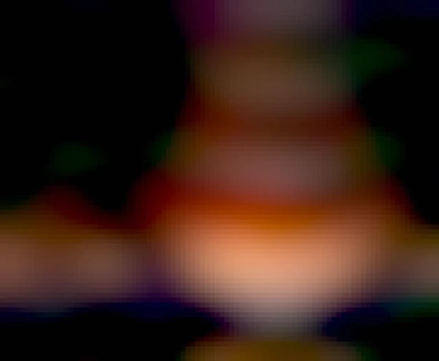 A very orange-red Moon