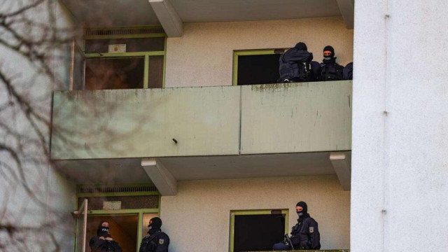 1.000 Beamte bei Großrazzia im Einsatz – Millionenbetrug in Baubranche aufgedeckt