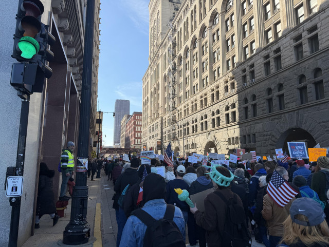 NoKings march in Chicago 