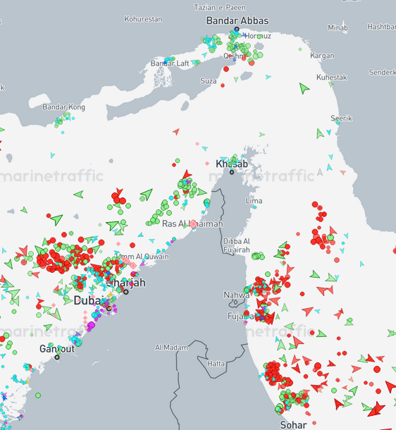 Many ships near the Strait of Hormuz, but no one transiting