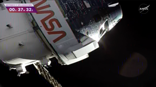 nasa ship artemis in space