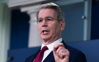 Pic of Bessent today: