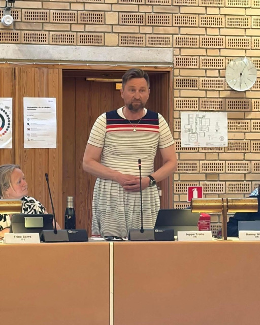 Photo of Jeppe Trolle wearing a dress photographed by Rasmus Jarlov and shared on Facebook.