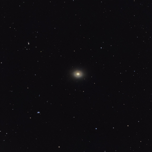 NGC2775