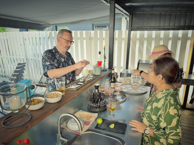 Full activity preparing drinks and snacks in the bar.