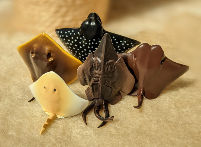 Ray (as in the animal) themed gachapon.