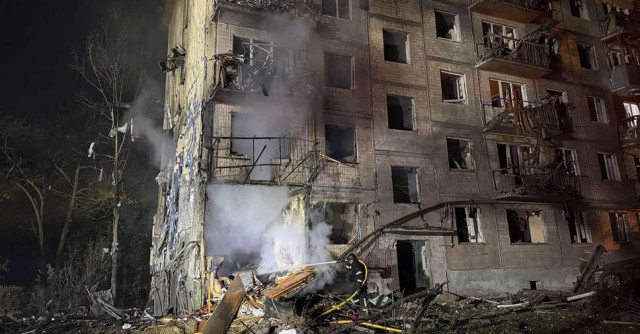Russia pounds Kyiv with missiles, killing at least nine - Dubai Eye 103.8