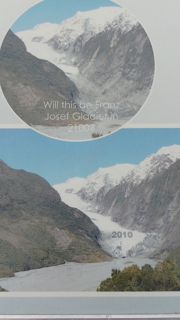 A picture of Franz-Joseph glacier in 2010 and a speculative picture of how it might look in 2100.
